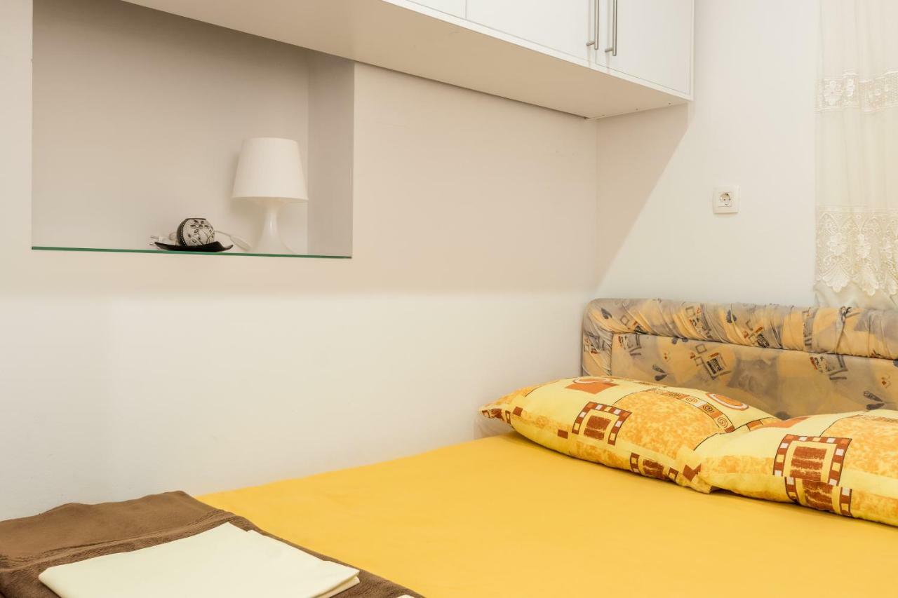 Apartments Ivan Kaštela Esterno foto